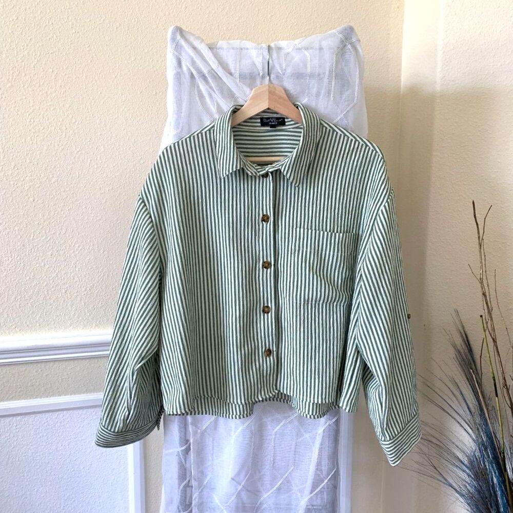 Cozy Boho Seersucker Vertical Striped Cropped Long Sleeve Boxy Button Down